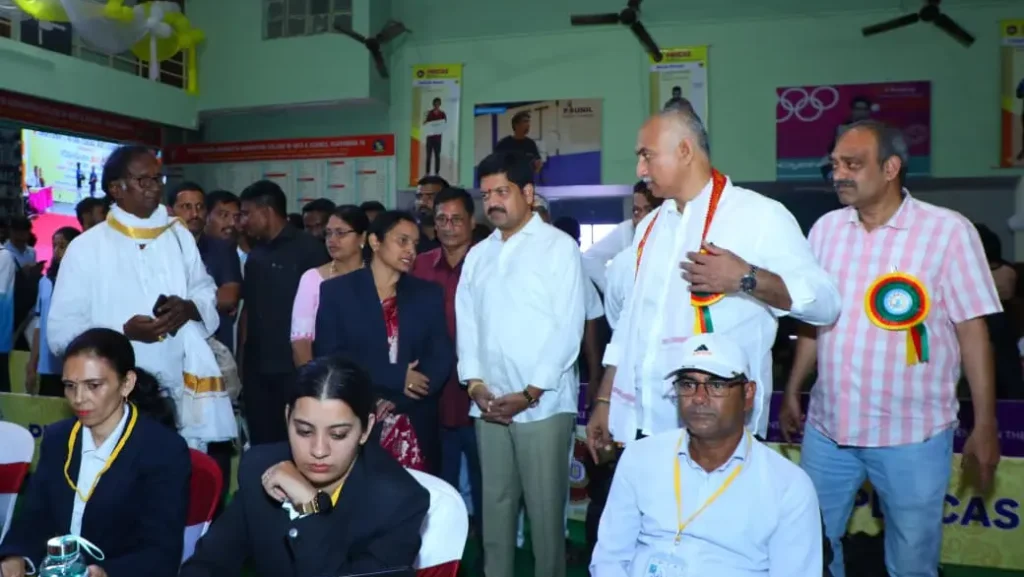 Kollu Ravindra presented medals to the yoga championship winners