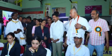 Kollu Ravindra presented medals to the yoga championship winners