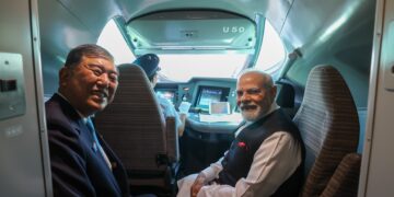 Modi and his Japanese counterpart travels to Sendai on bullet train, meets Indian loco pilots