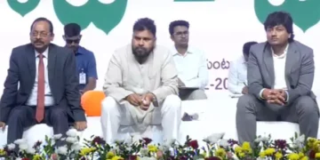 Pawan Kalyan Meets Panchayat Staff