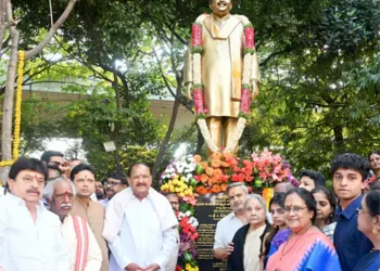 SP Balasubrahmanyam Statue