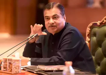Nitin Gadkari Flags Delhi Pollution After Allergy in 3 Days