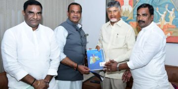 Komatireddy Venkata Reddy Invites CM