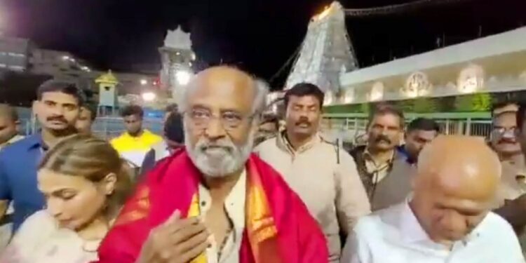 Rajinikanth Tirupathi Visit tirumala tirupathi