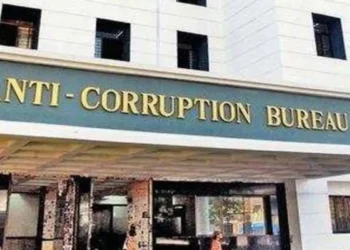 ACB Raids Expose ₹1 Crore Assets of Office Attendant in Vizag