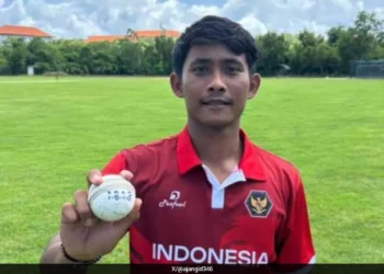 Gede Priyanthana, Indonesia cricket, T20 world record, five wickets in an over, international T20 cricket, Indonesia vs Cambodia, cricket news