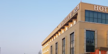 West Bengal Hotels Deny Entry to Bangladeshi Tourists