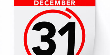 10 days left: Link PAN–Aadhaar by Dec 31 or risk salary disruption.