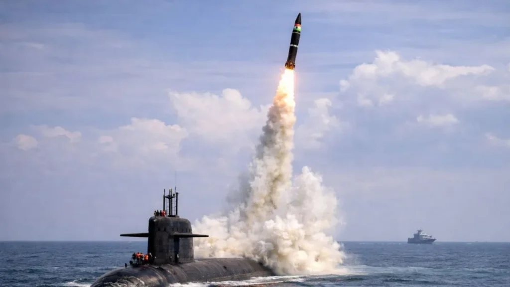 India Successfully Tests K-4 Nuclear Missile from Submarine