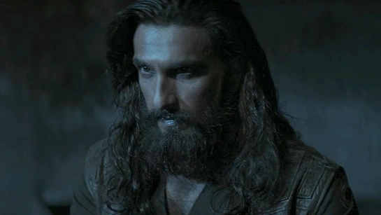 Ranveer Singh Dhurandhar movie Akshay Khanna R Madhavan Bollywood box office collection Aditya Dhar director Sara Arjun actress Padmaavat movie Simmba movie