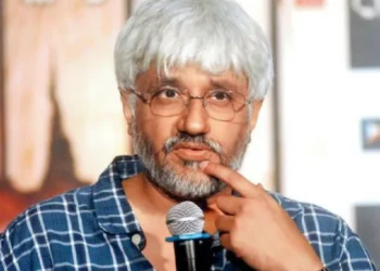 Vikram Bhatt Shwetambari Bhatt fraud case Bollywood director Ajay Murdia Indira IVF film production fraud Udaipur police Rs 30 crore fraud