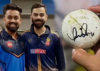 Virat Kohli Wins Hearts With Gesture to Young Bowler