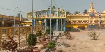 kasibugga temple theft shocks devotees as gold and silver ornaments worth ₹60 lakh are stolen from venkateswara swamy temple.