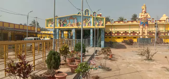 kasibugga temple theft shocks devotees as gold and silver ornaments worth ₹60 lakh are stolen from venkateswara swamy temple.