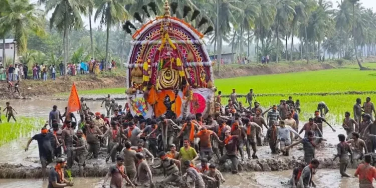 476 year old jagannathota prabhalu teertham in konaseema gets state festival status with lakhs of devotees expected