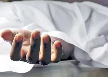 a tragic khammam incident where a gas cylinder blast killed twin boys, followed by the mother and father dying by suicide.