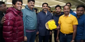 Nara Lokesh Gets Grand Welcome by Telugu Diaspora in Zurich