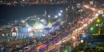 Crowds gather at RK Beach during Visakha Utsav celebrations in Visakhapatnam