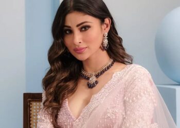 Mouni Roy at Karnal event before ending appearance early