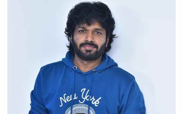 anil ravipudi clears hero rumours, focuses only on direction