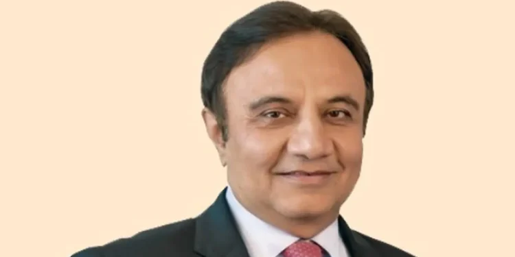 icic bank share remains in focus as sandeep bakhshi’s ceo extension removes key overhang despite mixed q3 results.