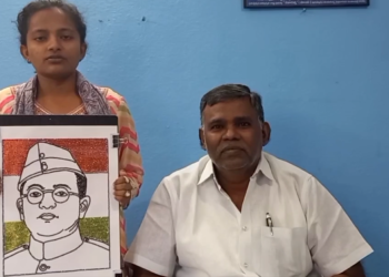 Netaji Portrait With 3,330 Rangoli Stones in Nandyala