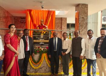 research day celebrations at dr ntruhs marked the unveiling of dr yellapragada subbarow’s statue, honouring his medical research legacy.