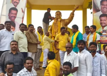 ntr is remembered for his tireless work for the poor and weaker sections on his death anniversary in bhimadolu.