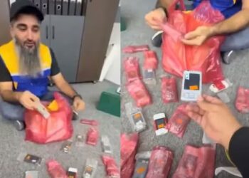 nokia phones ordered in 2010 finally reach libya after 16 years as civil war delays shipment and unboxing video goes viral
