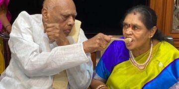 former andhra pradesh cm konijeti rosaiah’s wife sivalakshmi passed away in hyderabad due to old age. leaders pay tributes.