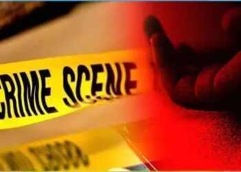 A shocking crime in medak as a migrant worker brutally kills his friend over a ₹22 dispute during a drunken fight.