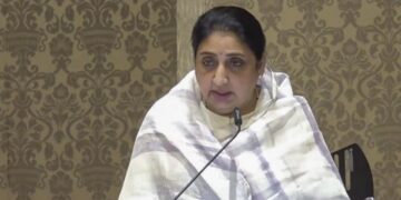 Sunetra Pawar taking oath as Maharashtra Deputy Chief Minister