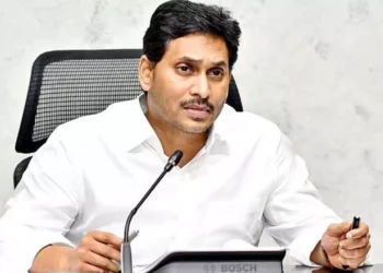 YS Jagan addressing YSRCP MLAs at party office