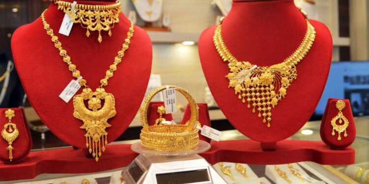 Gold and silver jewellery displayed in Hyderabad bullion market gold price today