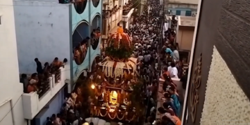 Devotees participate in Sri Choudeshwari Devi Rathotsavam in Kodumur