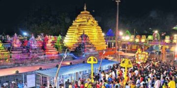 Devotees participating in Maha Shivaratri Vahanam processions at Sri Sailam