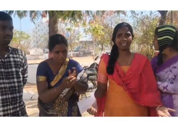 Temple crowd at Kummer Mallanna Jatra with authorities managing the situation