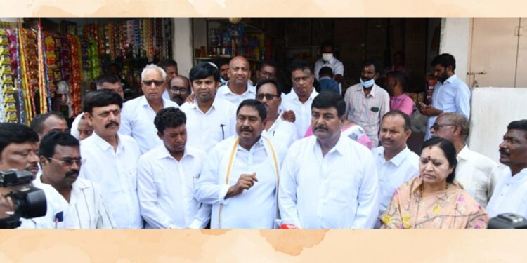Sidiri Appalaraju visits diarrhoea affected families in Srikakulam