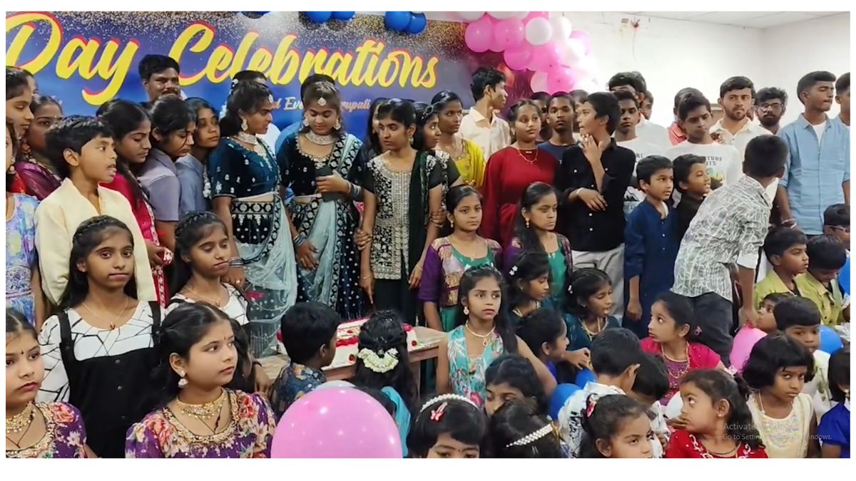 World Twins Day 2026: One hundred twins in one place