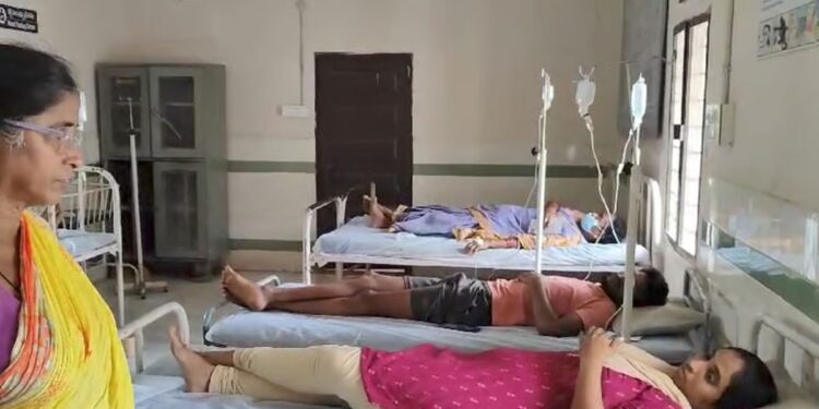 Health workers treating diarrhea patients in Srikakulam city Srikakulam diarrhea outbreak