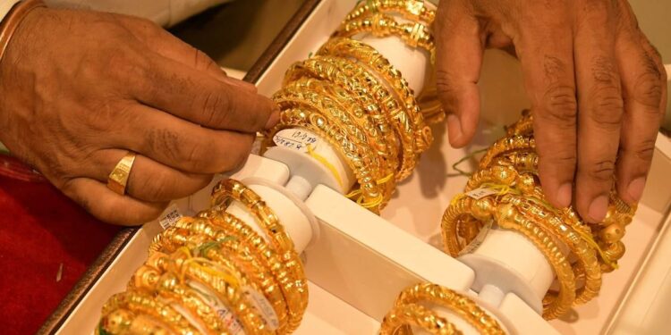 Gold and silver rates update in Hyderabad bullion market