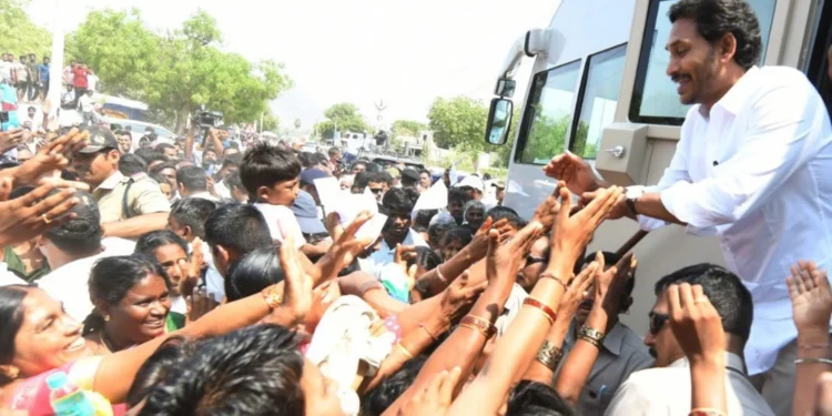 YS Jagan Mohan Reddy preparing for Vijayawada visitation tour