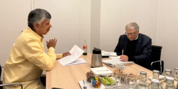 Bill Gates meeting Chandrababu Naidu in Amaravati