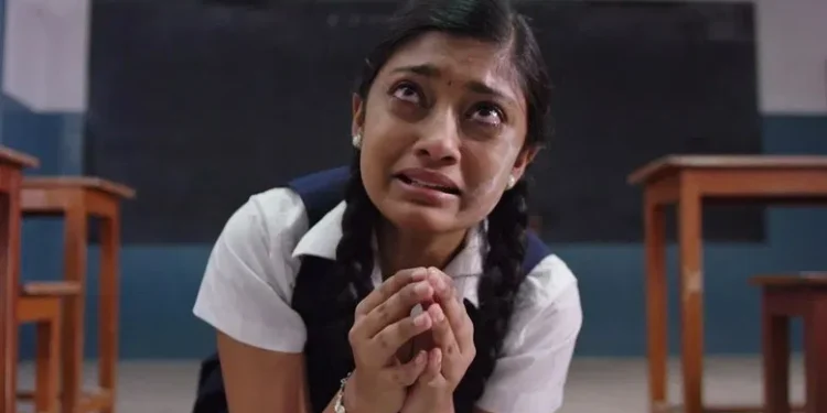 Ratsasan movie poster with Vishnu Vishal and Amala Paul